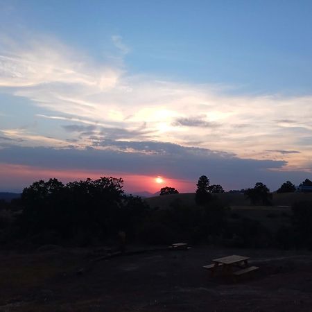 Miramonte Campground At Sequoia Mountain Farms - Bring Your Own Tent Or Rv - No Bedrooms Or Beds Provided מראה חיצוני תמונה