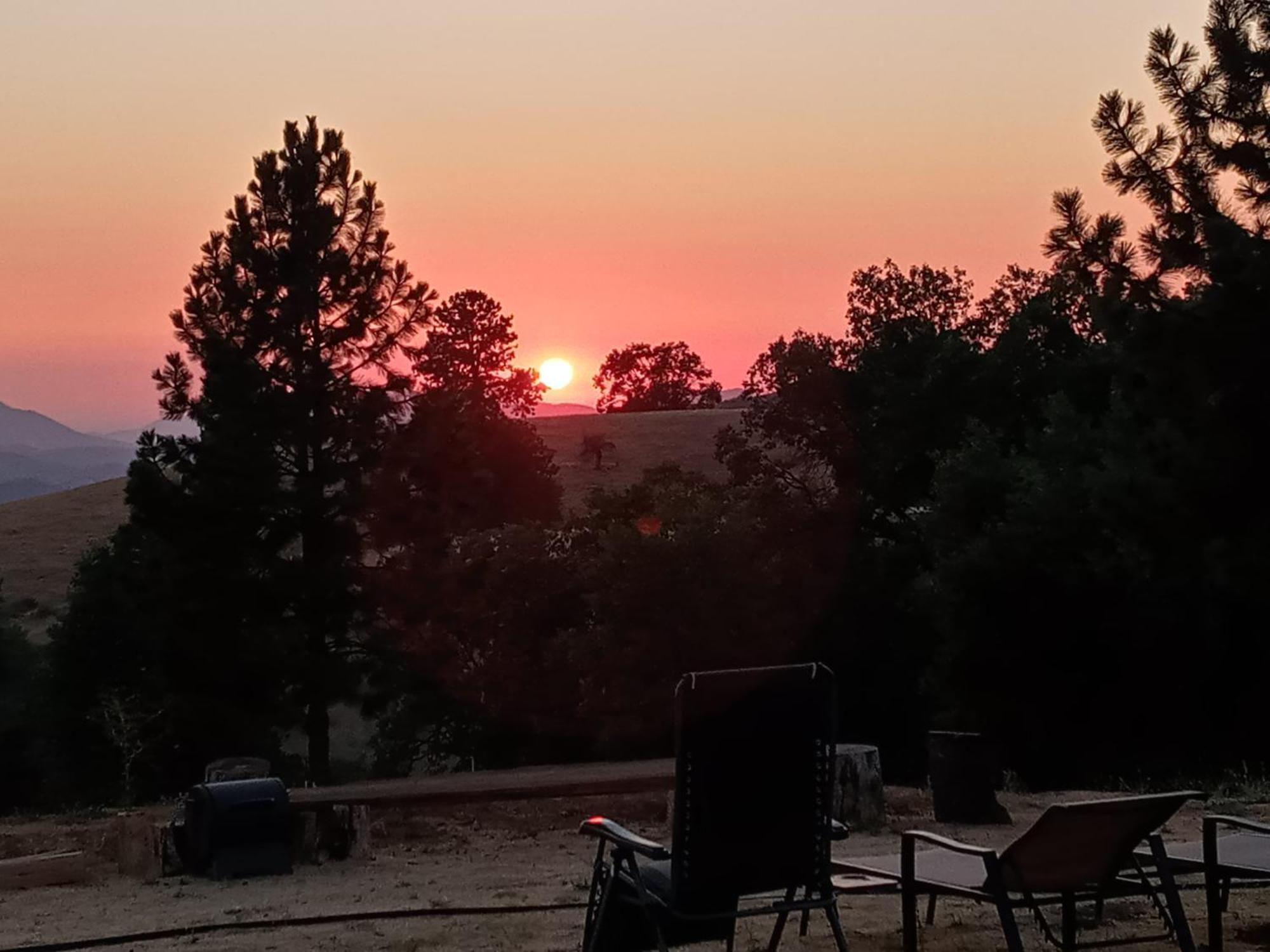 Miramonte Campground At Sequoia Mountain Farms - Bring Your Own Tent Or Rv - No Bedrooms Or Beds Provided מראה חיצוני תמונה